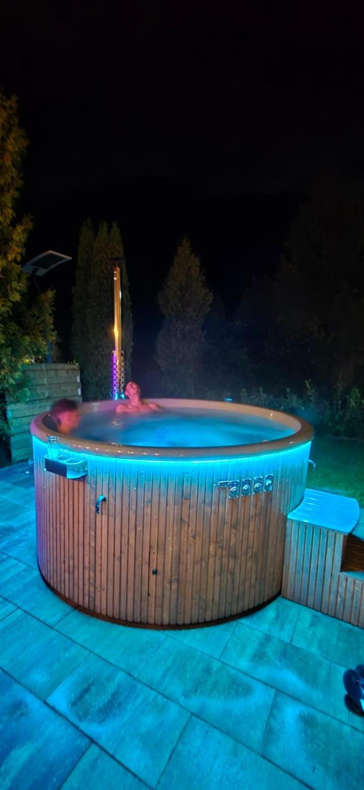 Pensiunea Rau Sadului Buitenkant foto